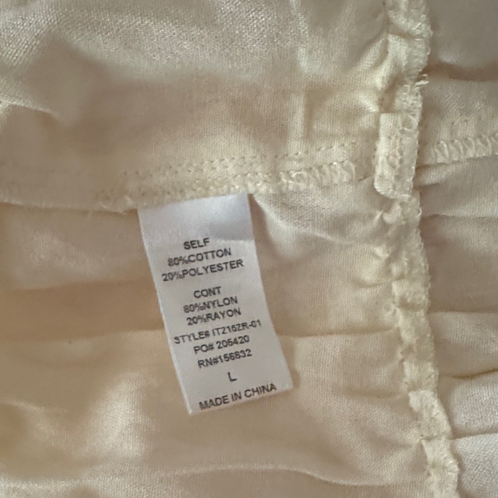 BiBi Cream Ruffle Blouse NWT - Picture 6 of 10